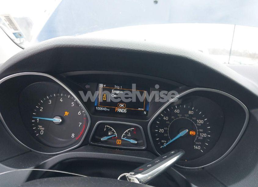 Photo 15 of 2017 Ford Focus TITANIUM (VIN 1FADP3J22HL264688)