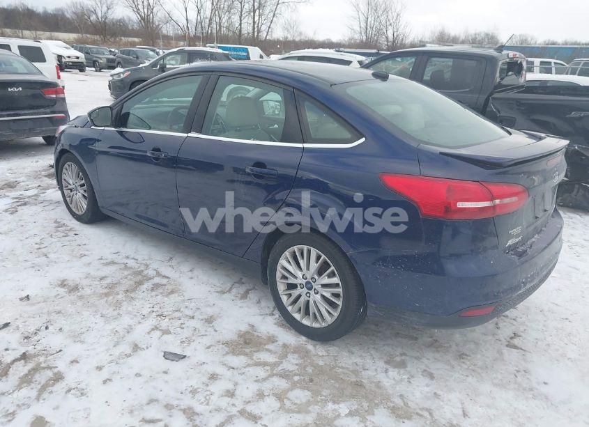 Photo 3 of 2017 Ford Focus TITANIUM (VIN 1FADP3J22HL264688)