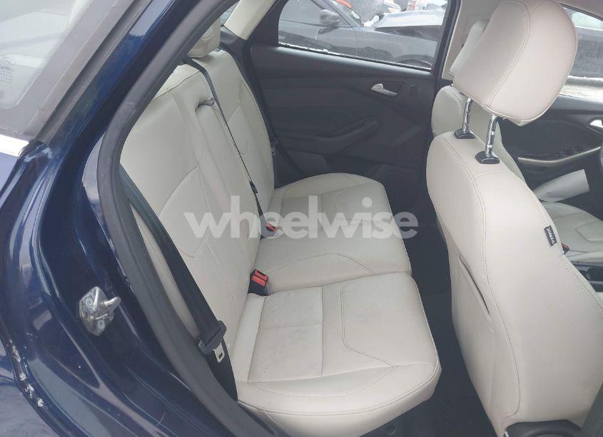 Photo 8 of 2017 Ford Focus TITANIUM (VIN 1FADP3J22HL264688)