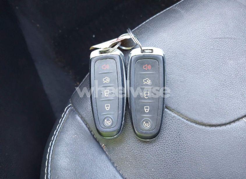 Photo 11 of 2013 Ford Focus TITANIUM (VIN 1FADP3J23DL105902)