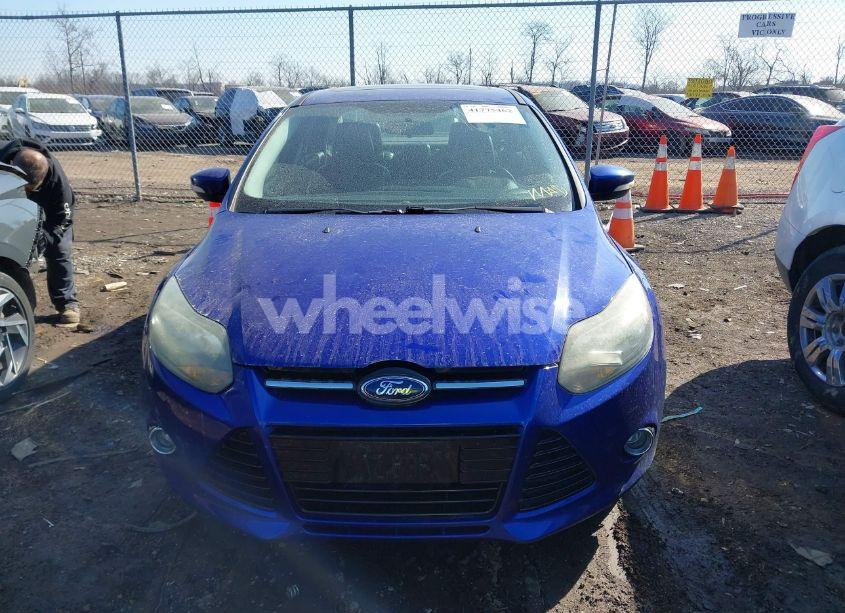 Photo 12 of 2013 Ford Focus TITANIUM (VIN 1FADP3J23DL105902)