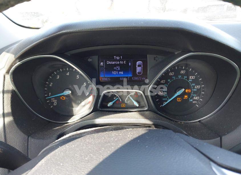 Photo 7 of 2013 Ford Focus TITANIUM (VIN 1FADP3J23DL105902)