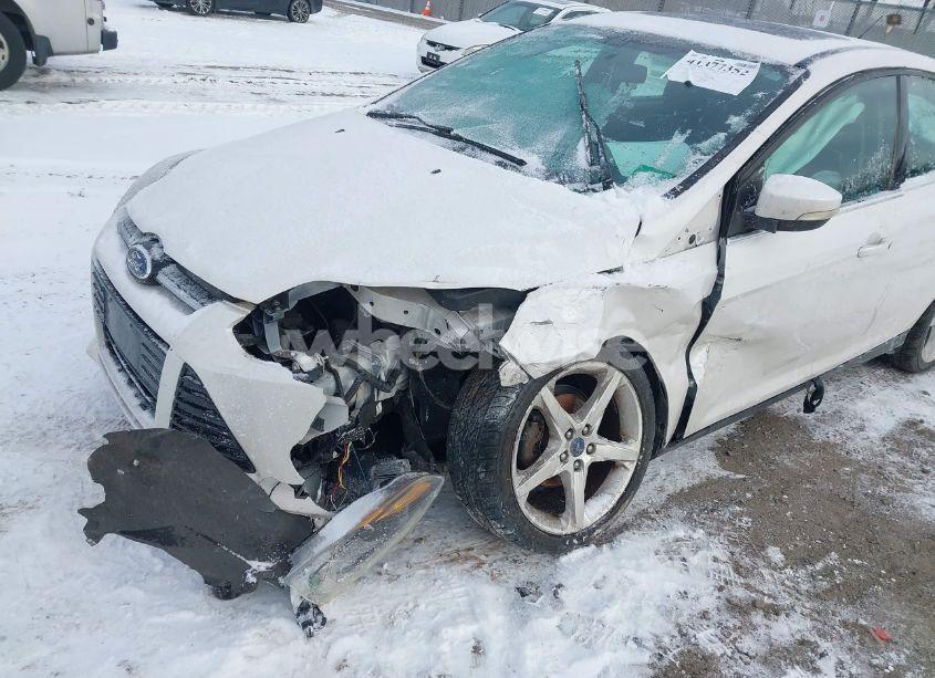 Photo 6 of 2013 Ford Focus TITANIUM (VIN 1FADP3J23DL240006)