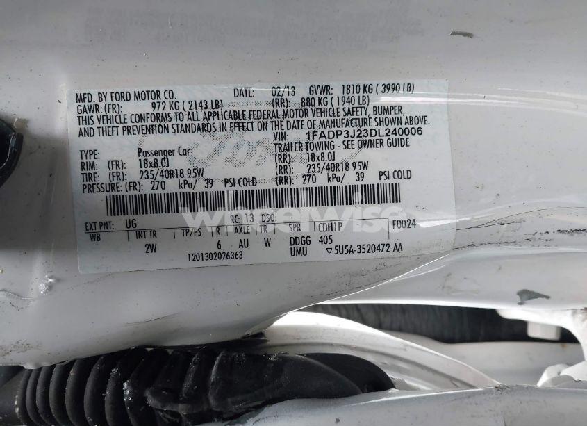 Photo 9 of 2013 Ford Focus TITANIUM (VIN 1FADP3J23DL240006)