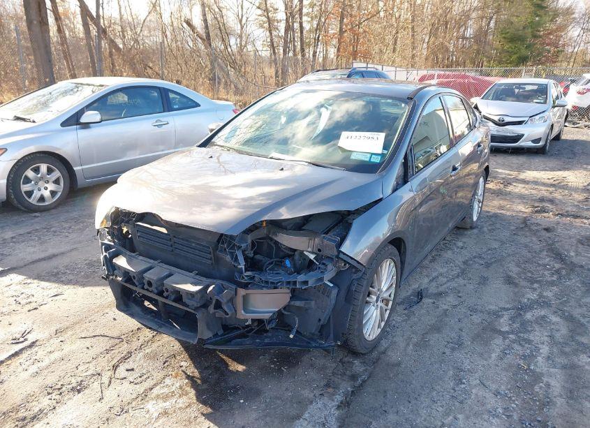 Photo 6 of 2013 Ford Focus TITANIUM (VIN 1FADP3J23DL317215)