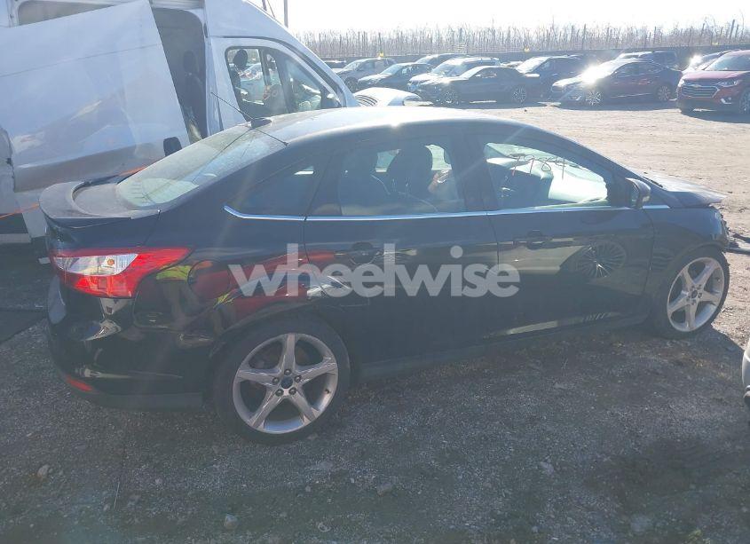 Photo 12 of 2013 Ford Focus TITANIUM (VIN 1FADP3J23DL330479)