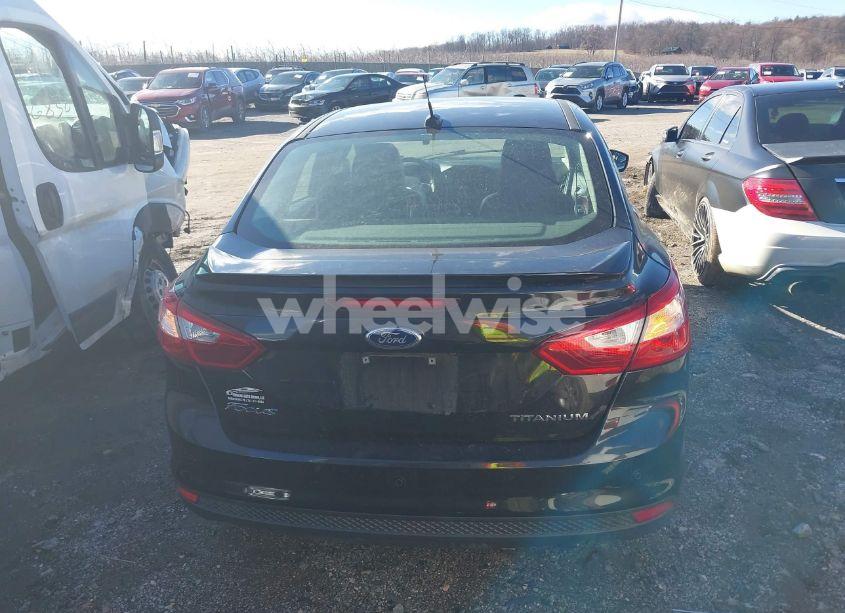 Photo 15 of 2013 Ford Focus TITANIUM (VIN 1FADP3J23DL330479)