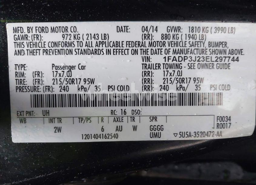 Photo 9 of 2014 Ford Focus TITANIUM (VIN 1FADP3J23EL297744)