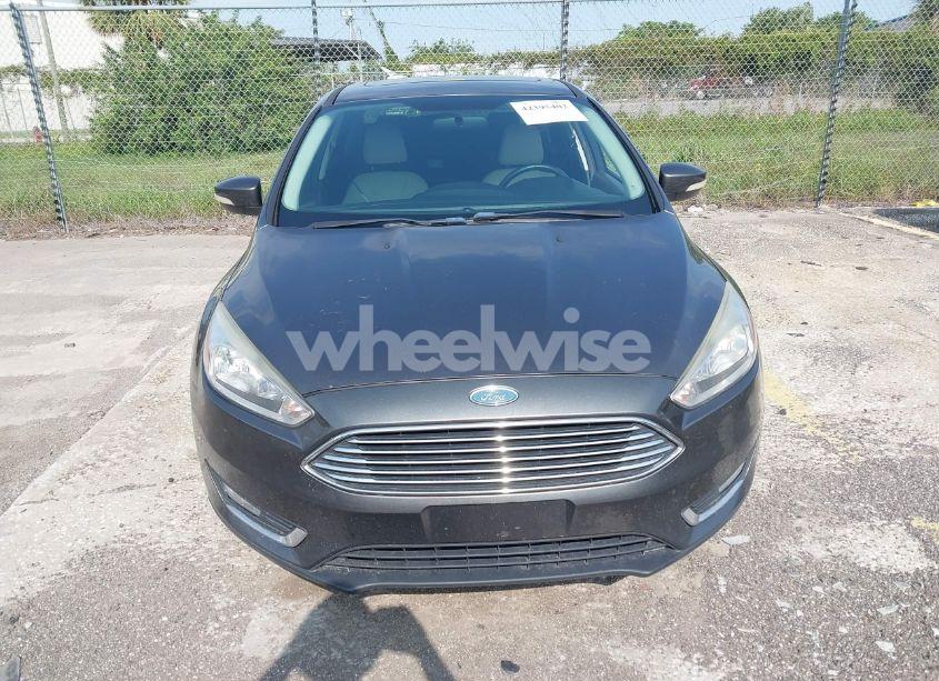 Photo 13 of 2018 Ford Focus TITANIUM (VIN 1FADP3J23JL272028)