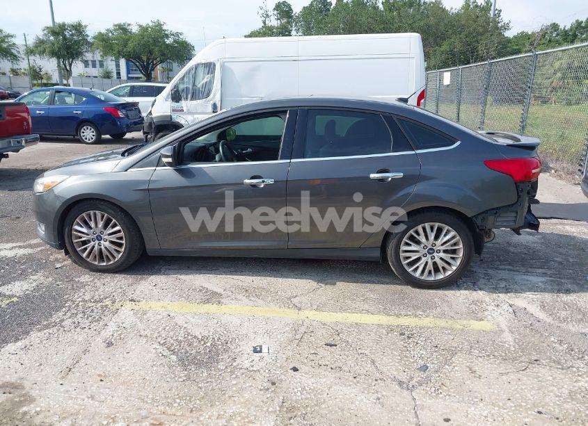 Photo 15 of 2018 Ford Focus TITANIUM (VIN 1FADP3J23JL272028)