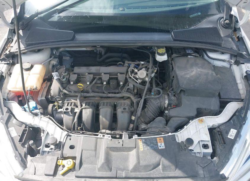 Photo 10 of 2018 Ford Focus TITANIUM (VIN 1FADP3J23JL288231)