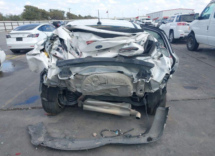 Photo 16 of 2018 Ford Focus TITANIUM (VIN 1FADP3J23JL288231)