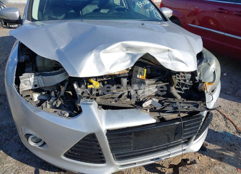 Photo 6 of 2013 Ford Focus TITANIUM (VIN 1FADP3J24DL155272)