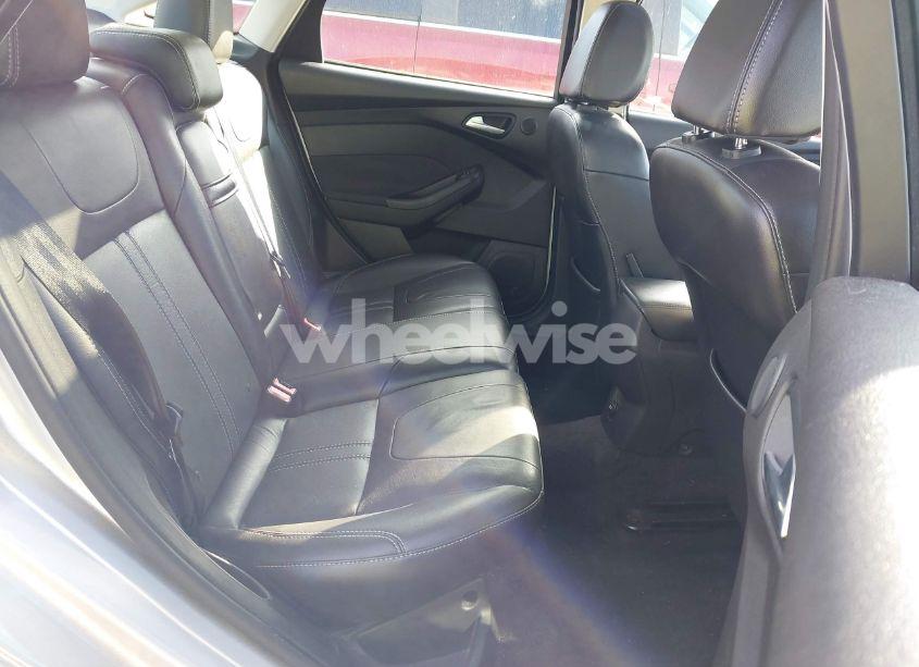 Photo 8 of 2013 Ford Focus TITANIUM (VIN 1FADP3J24DL155272)