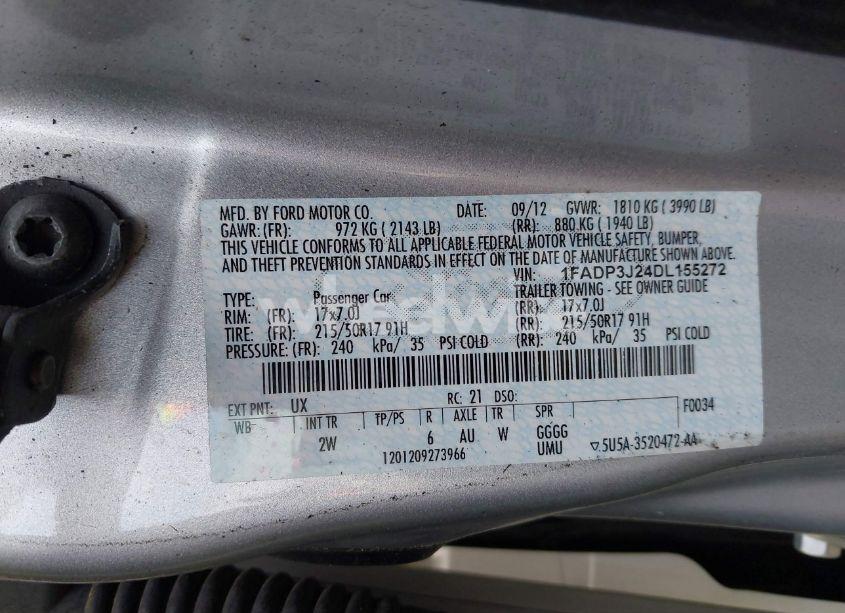 Photo 9 of 2013 Ford Focus TITANIUM (VIN 1FADP3J24DL155272)