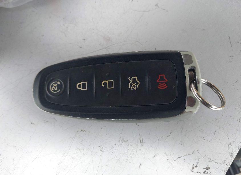 Photo 11 of 2013 Ford Focus TITANIUM (VIN 1FADP3J24DL263200)