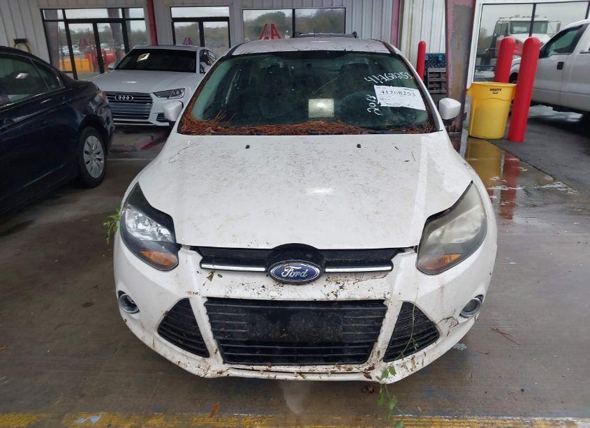 Photo 6 of 2013 Ford Focus TITANIUM (VIN 1FADP3J24DL263200)