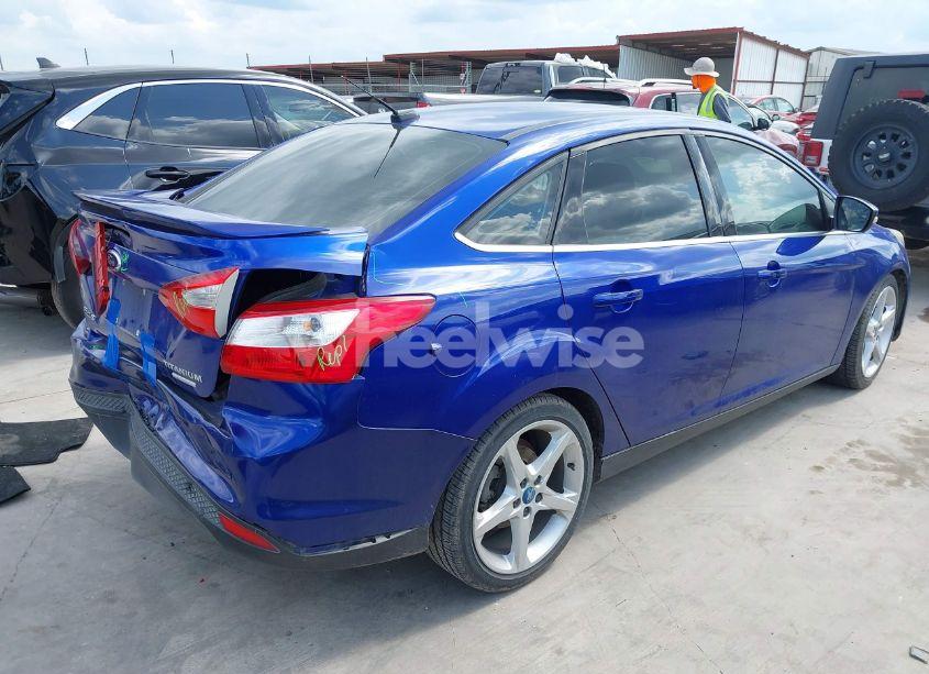 Photo 4 of 2013 Ford Focus TITANIUM (VIN 1FADP3J24DL280689)