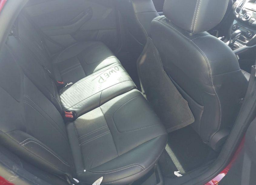 Photo 8 of 2014 Ford Focus TITANIUM (VIN 1FADP3J24EL184076)