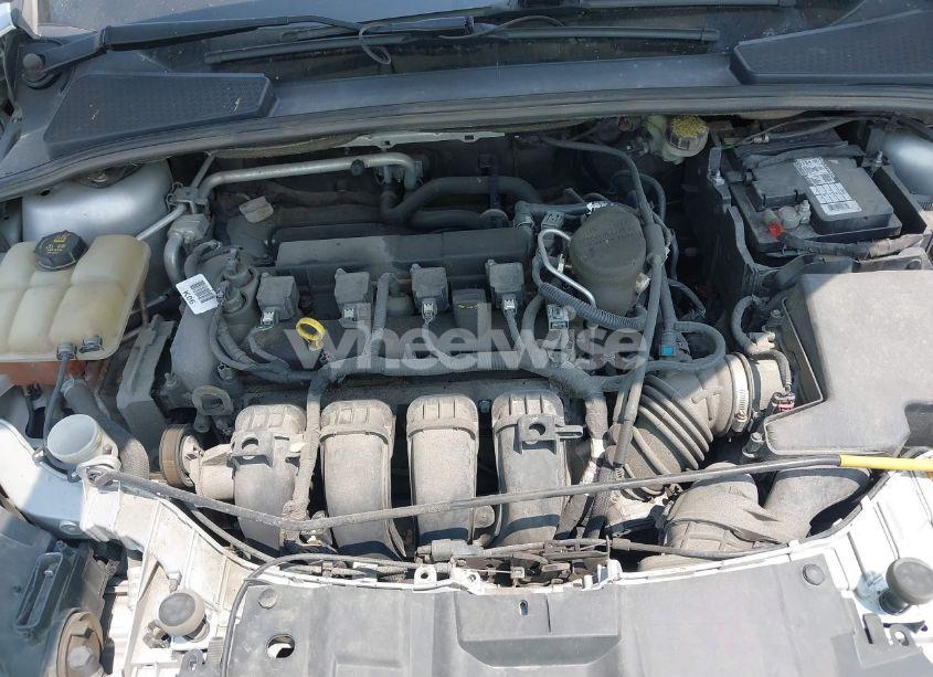 Photo 10 of 2015 Ford Focus TITANIUM (VIN 1FADP3J24FL280341)