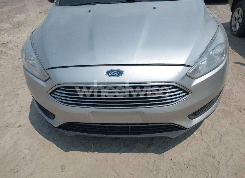 Photo 6 of 2015 Ford Focus TITANIUM (VIN 1FADP3J24FL280341)