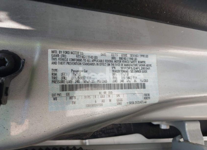 Photo 9 of 2015 Ford Focus TITANIUM (VIN 1FADP3J24FL280341)