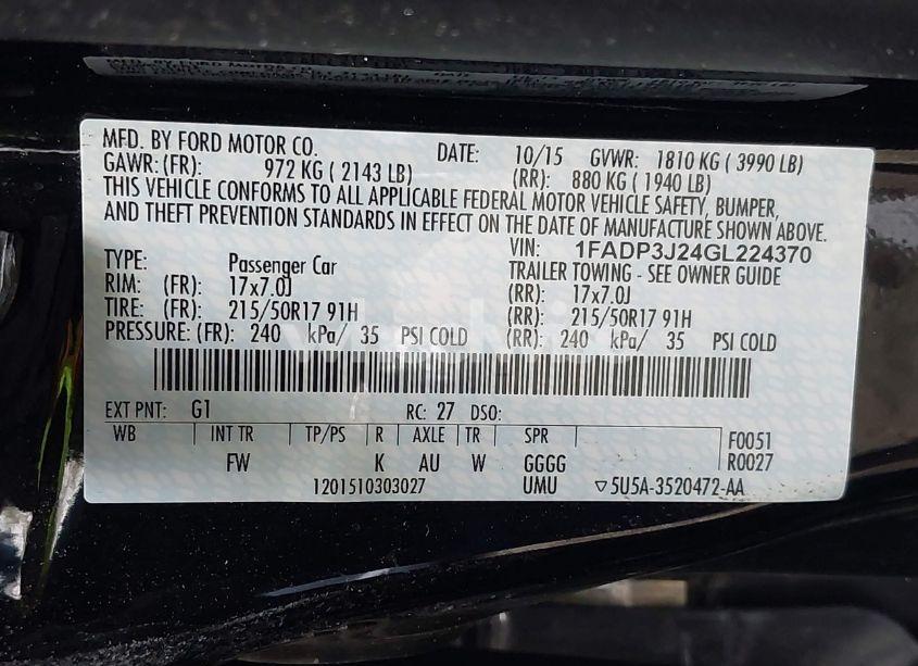 Photo 9 of 2016 Ford Focus TITANIUM (VIN 1FADP3J24GL224370)