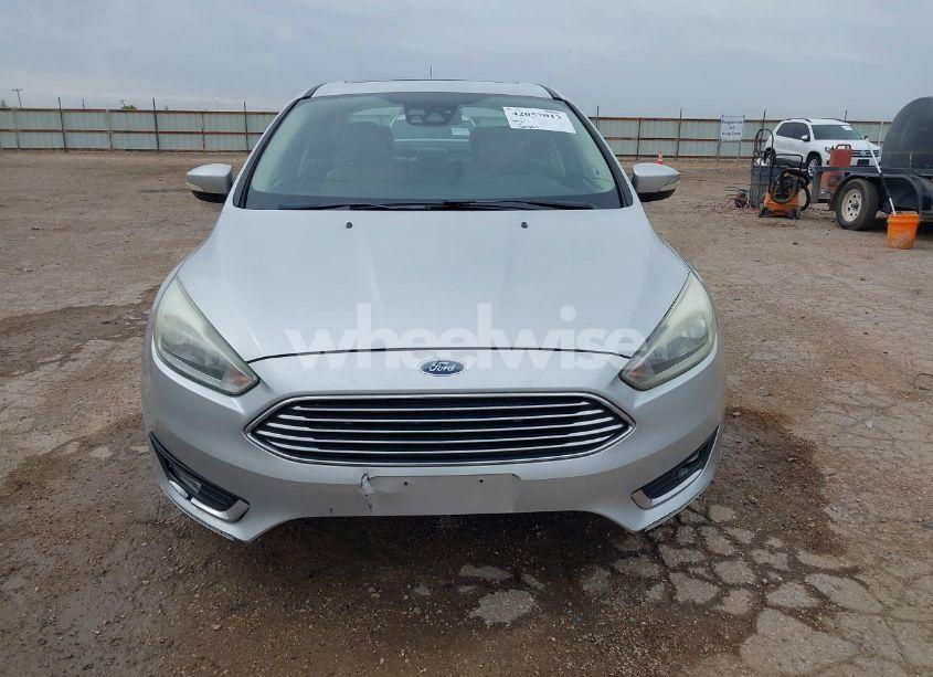 Photo 12 of 2017 Ford Focus TITANIUM (VIN 1FADP3J24HL229702)