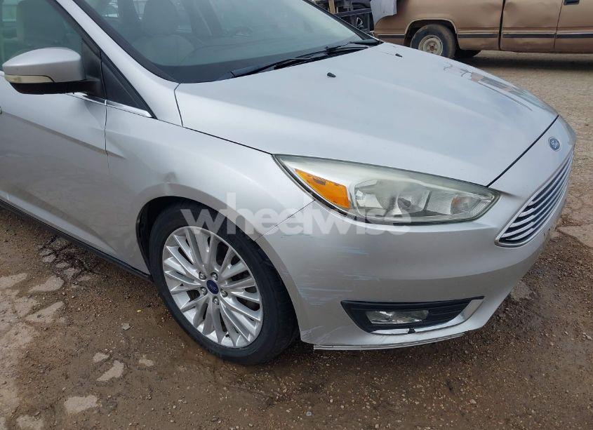 Photo 17 of 2017 Ford Focus TITANIUM (VIN 1FADP3J24HL229702)
