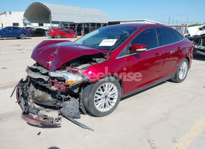 Photo 2 of 2017 Ford Focus TITANIUM (VIN 1FADP3J24HL244488)