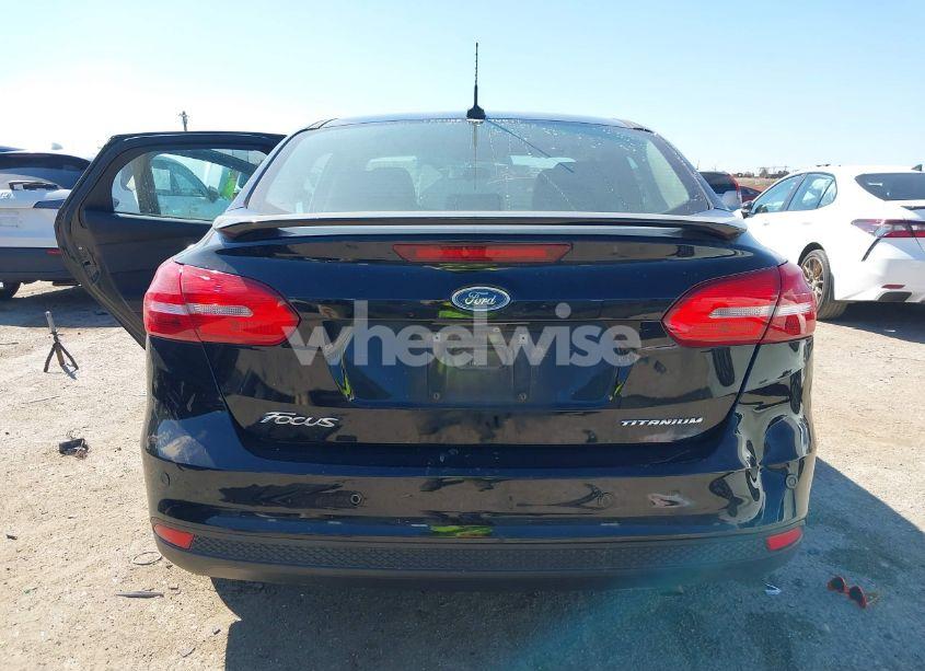 Photo 16 of 2017 Ford Focus TITANIUM (VIN 1FADP3J24HL295571)