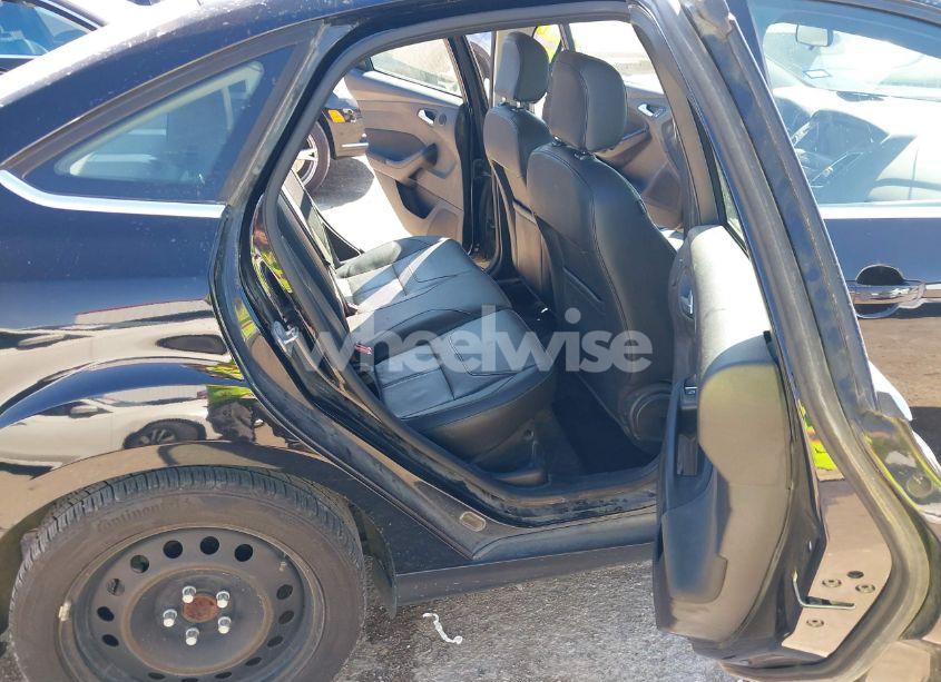 Photo 8 of 2017 Ford Focus TITANIUM (VIN 1FADP3J24HL295571)