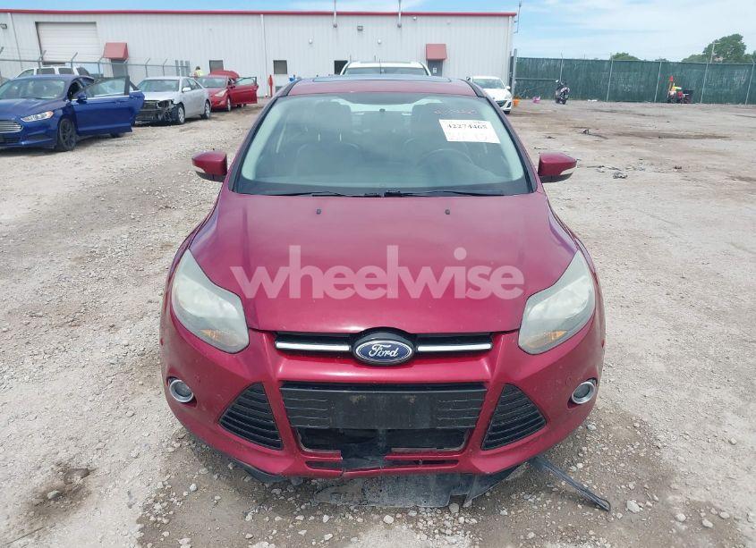 Photo 12 of 2013 Ford Focus TITANIUM (VIN 1FADP3J25DL245384)