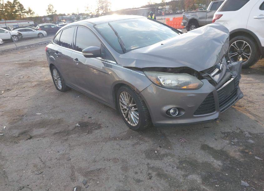 2014 Ford Focus TITANIUM (VIN 1FADP3J25EL378356) main photo