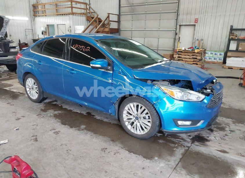 2015 Ford Focus TITANIUM (VIN 1FADP3J25FL248689) main photo