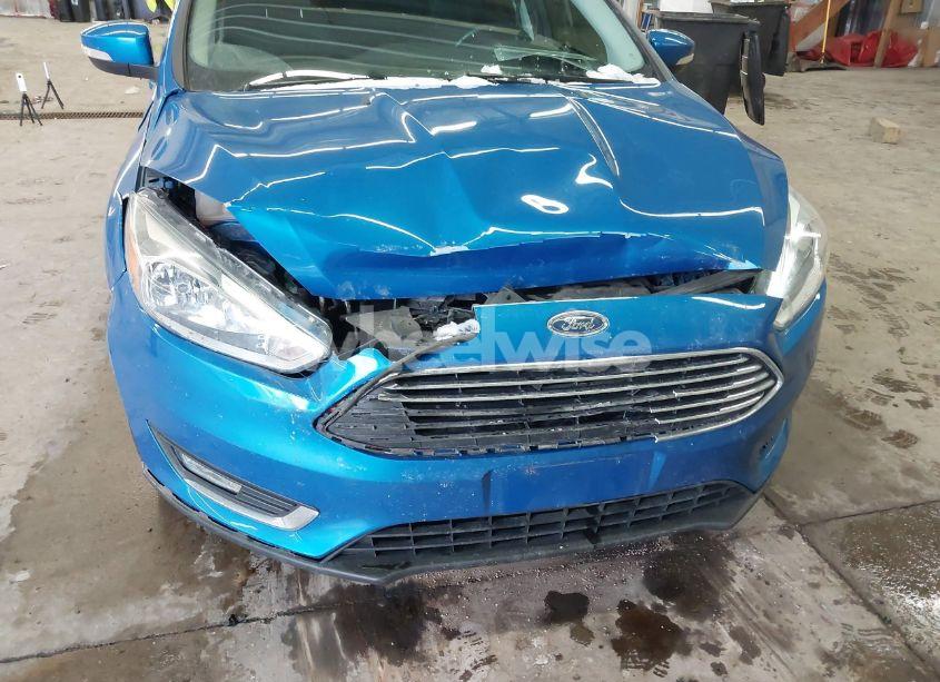 Photo 6 of 2015 Ford Focus TITANIUM (VIN 1FADP3J25FL248689)