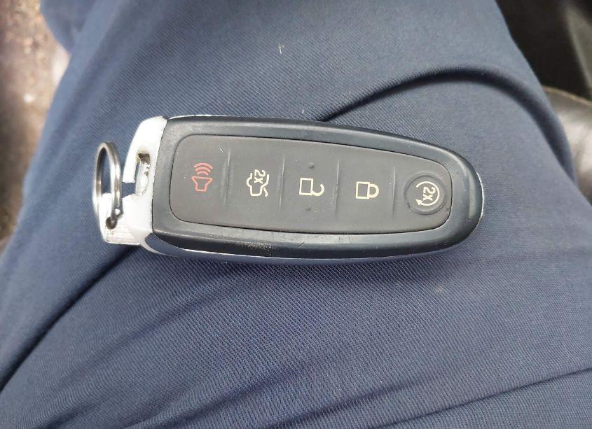 Photo 11 of 2015 Ford Focus TITANIUM (VIN 1FADP3J25FL374552)