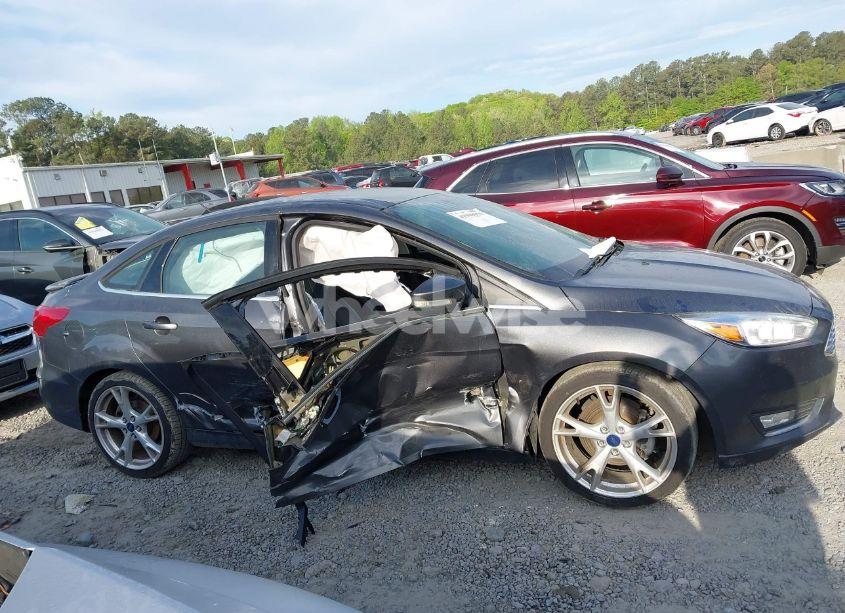 Photo 13 of 2016 Ford Focus TITANIUM (VIN 1FADP3J25GL282293)