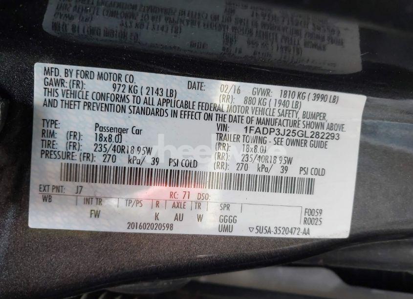 Photo 9 of 2016 Ford Focus TITANIUM (VIN 1FADP3J25GL282293)