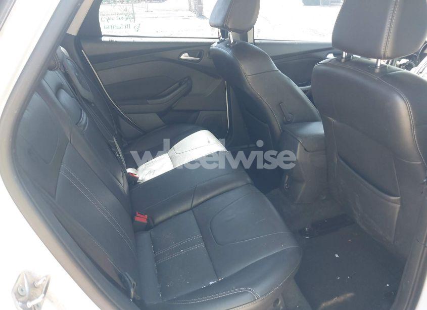 Photo 8 of 2013 Ford Focus TITANIUM (VIN 1FADP3J26DL116120)