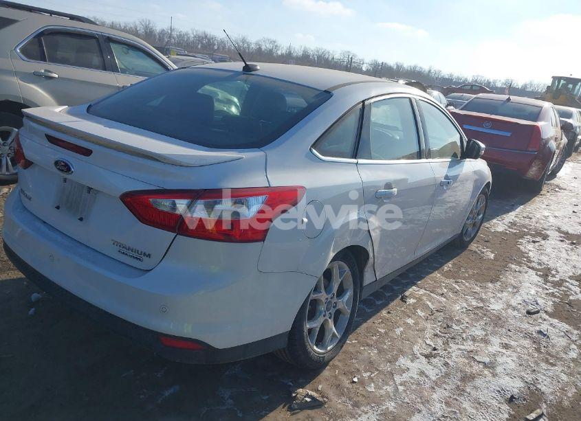 Photo 6 of 2013 Ford Focus TITANIUM (VIN 1FADP3J26DL324076)