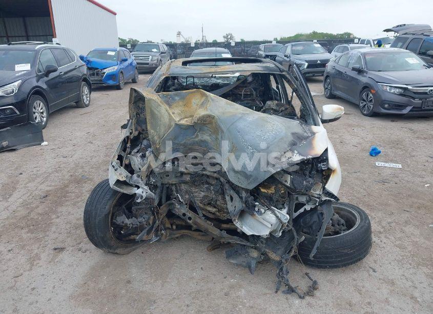 Photo 12 of 2015 Ford Focus TITANIUM (VIN 1FADP3J26FL323786)