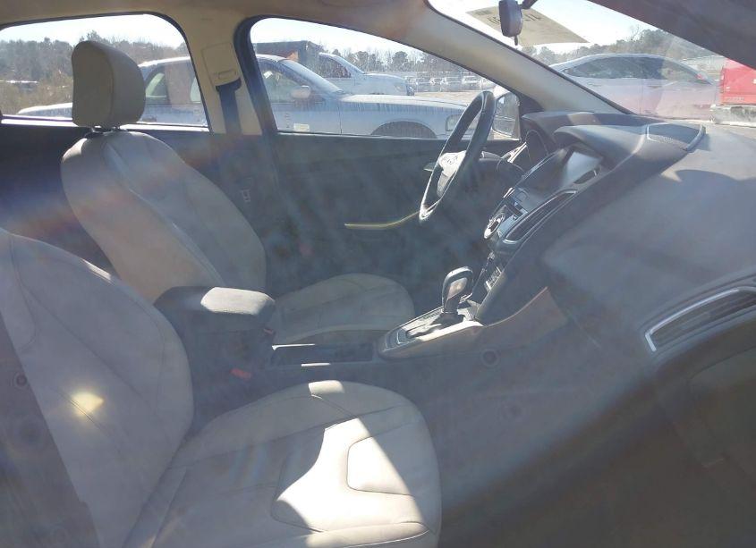 Photo 5 of 2015 Ford Focus TITANIUM (VIN 1FADP3J26FL333251)
