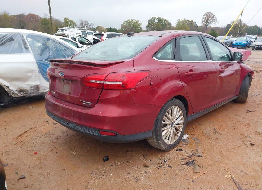 Photo 4 of 2016 Ford Focus TITANIUM (VIN 1FADP3J26GL224886)
