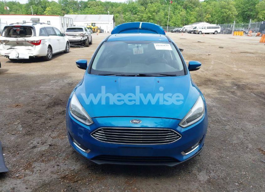 Photo 13 of 2017 Ford Focus TITANIUM (VIN 1FADP3J26HL221570)