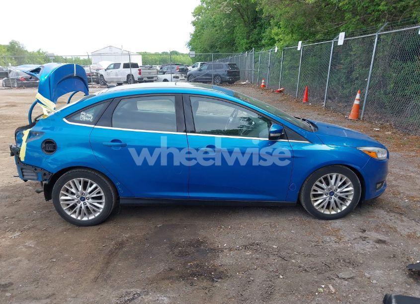 Photo 14 of 2017 Ford Focus TITANIUM (VIN 1FADP3J26HL221570)