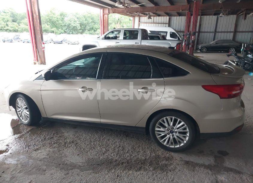 Photo 14 of 2017 Ford Focus TITANIUM (VIN 1FADP3J26HL279839)