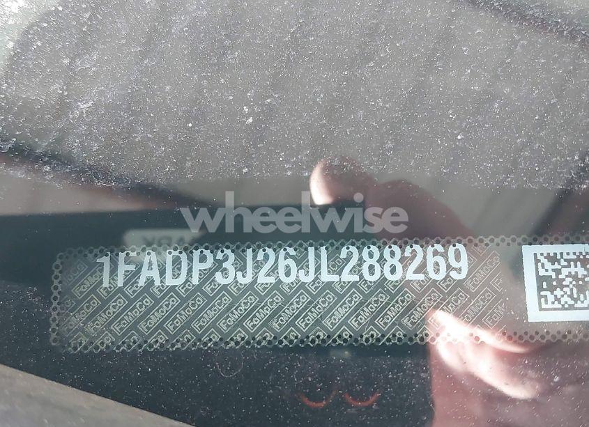 Photo 9 of 2018 Ford Focus TITANIUM (VIN 1FADP3J26JL288269)