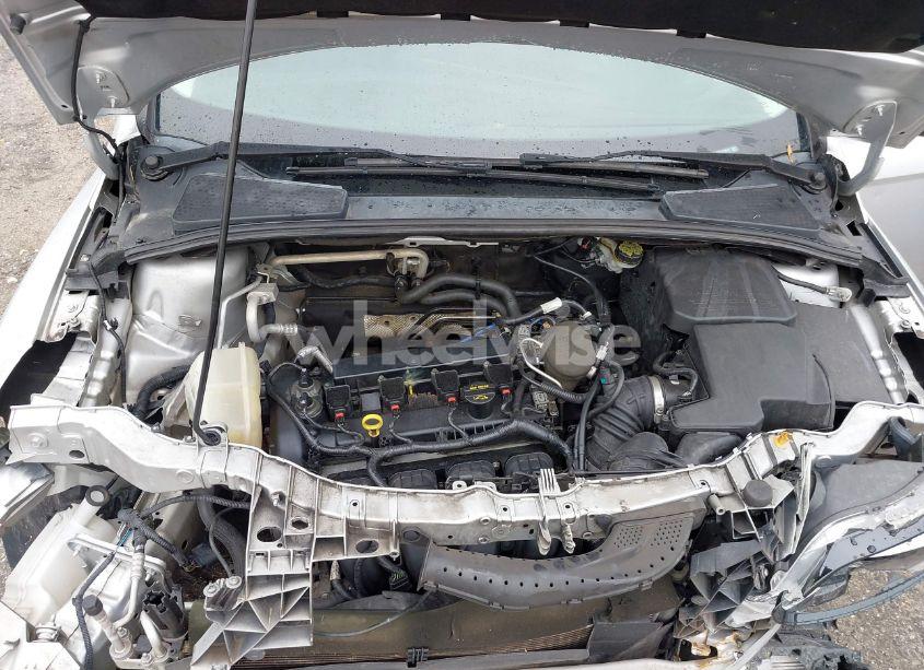 Photo 10 of 2013 Ford Focus TITANIUM (VIN 1FADP3J27DL338634)