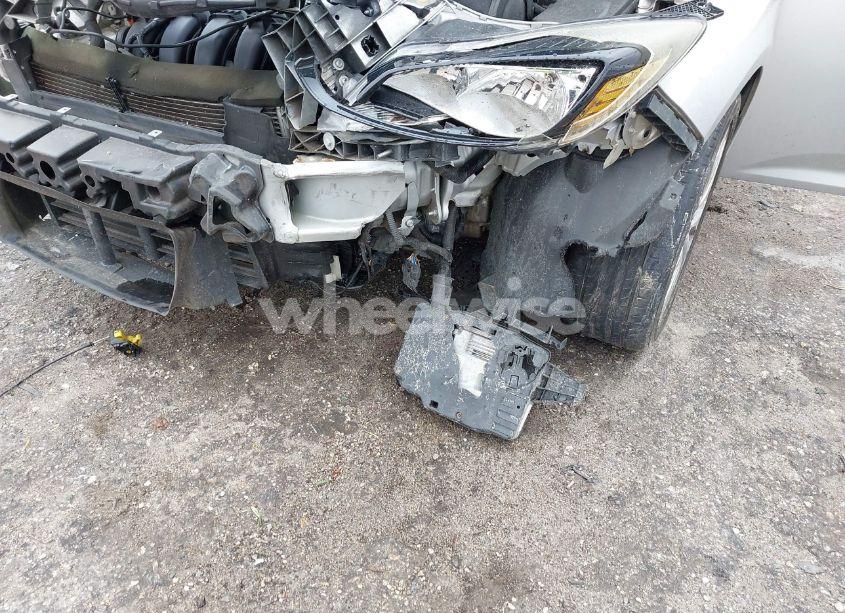 Photo 6 of 2013 Ford Focus TITANIUM (VIN 1FADP3J27DL338634)
